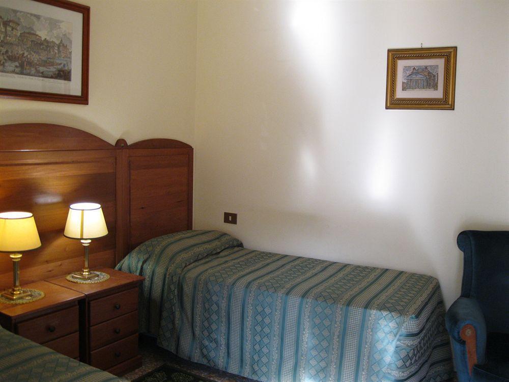 רומא The Condottieri Rooms מראה חיצוני תמונה